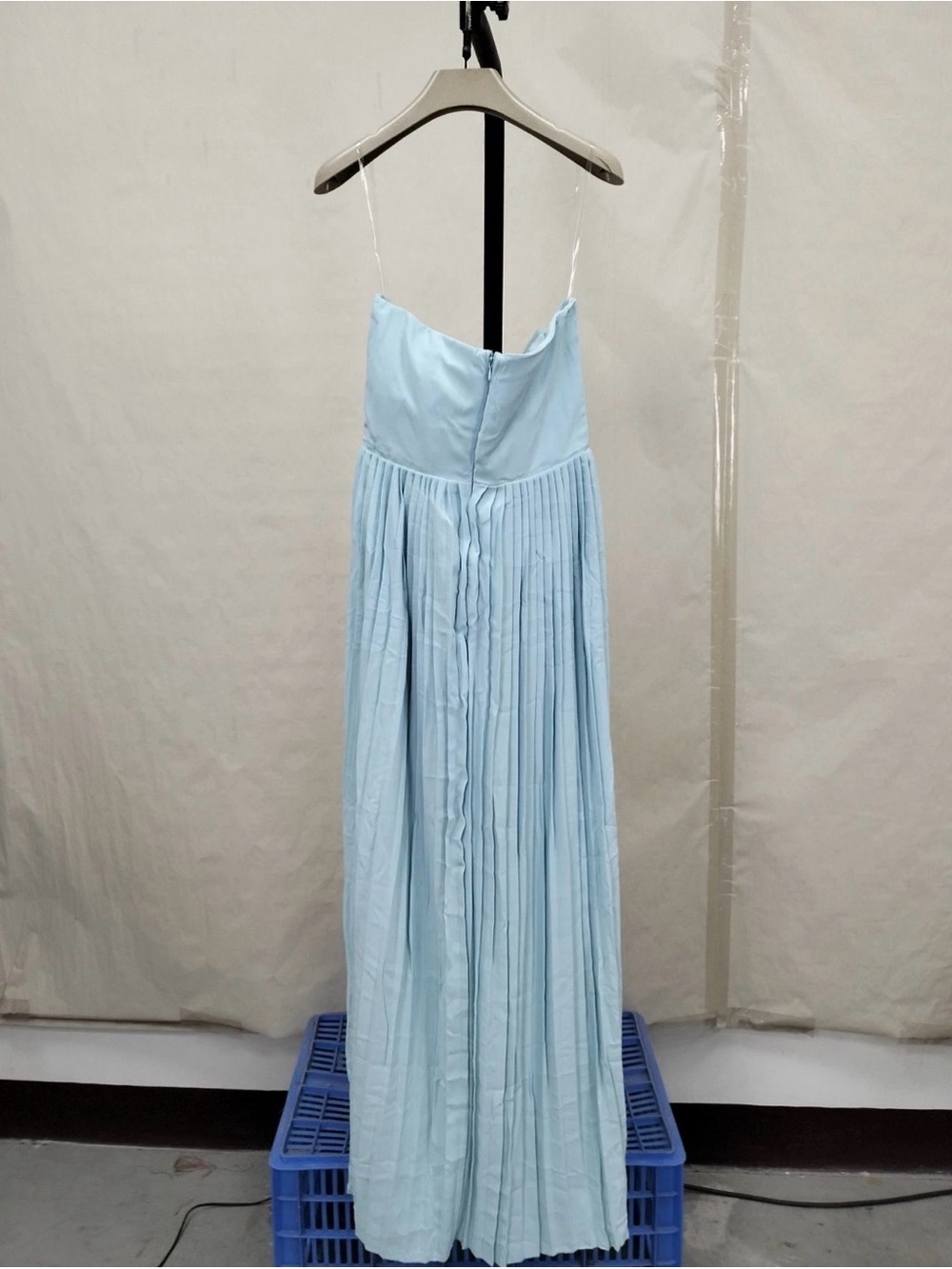 NWOT ‘Marcella' Ocean Blue Pleated Maxi Dress - Picture 8 of 8